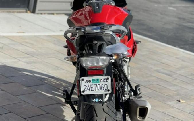 2018 BMW S 1000 XR Racing Red