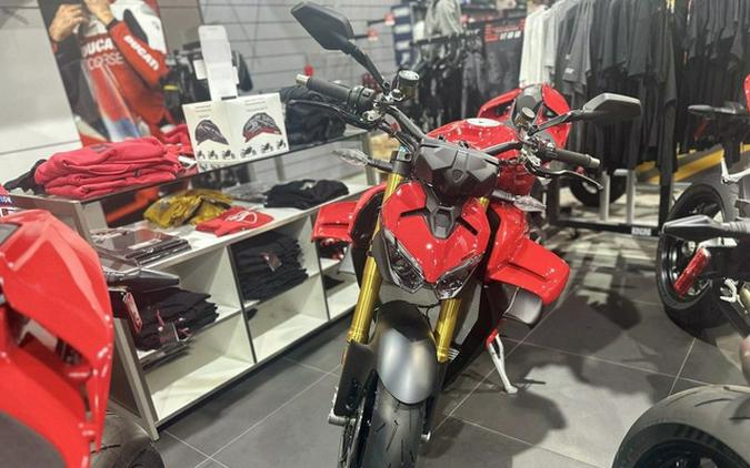 2025 Ducati STREETFIGHTER V4 S 3G