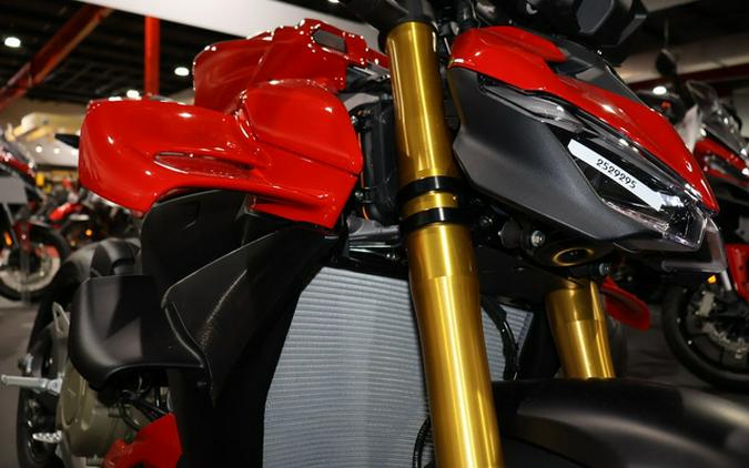 2025 Ducati STREETFIGHTER V4 S 3G