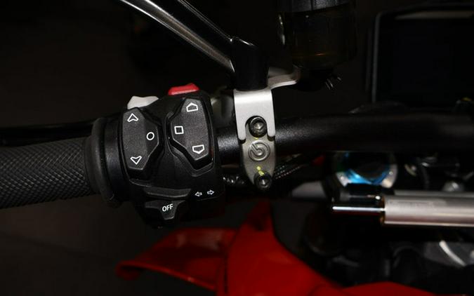 2025 Ducati STREETFIGHTER V4 S 3G