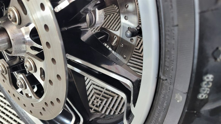 2021 Harley Davidson Road Glide Limited