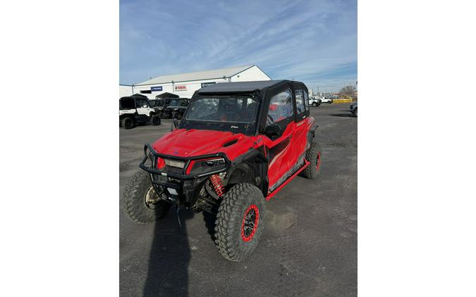 2025 Polaris GENERAL XP 4 1000 ULTIMATE - INDY RED Ultimate