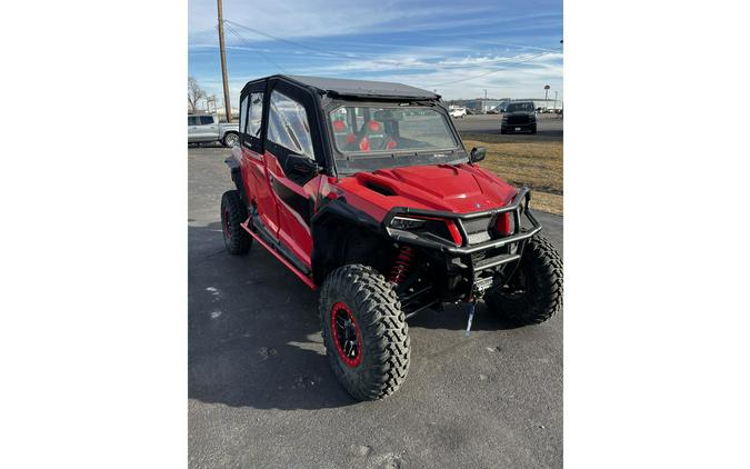 2025 Polaris GENERAL XP 4 1000 ULTIMATE - INDY RED Ultimate