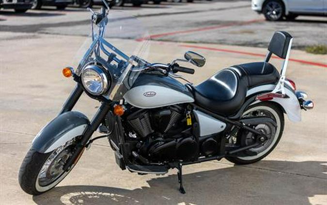 2021 Kawasaki Vulcan 900 Classic