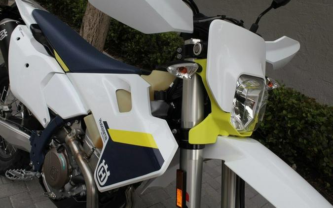 2025 Husqvarna FE 350s