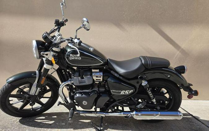 New 2024 ROYAL ENFIELD SUPER METEOR 650