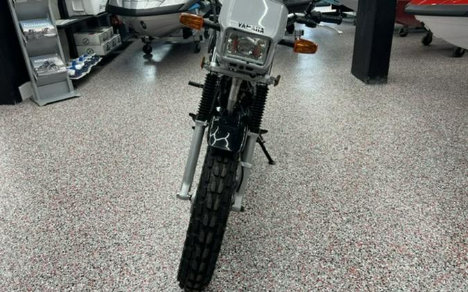 2027 Yamaha TW 200
