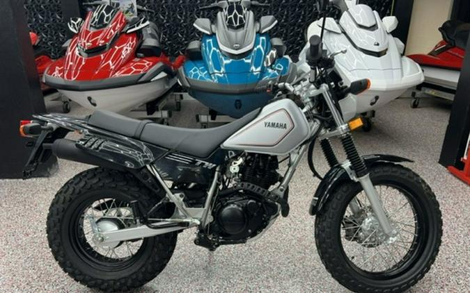 2027 Yamaha TW 200