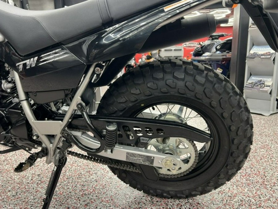 2027 Yamaha TW 200