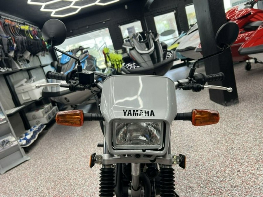 2027 Yamaha TW 200