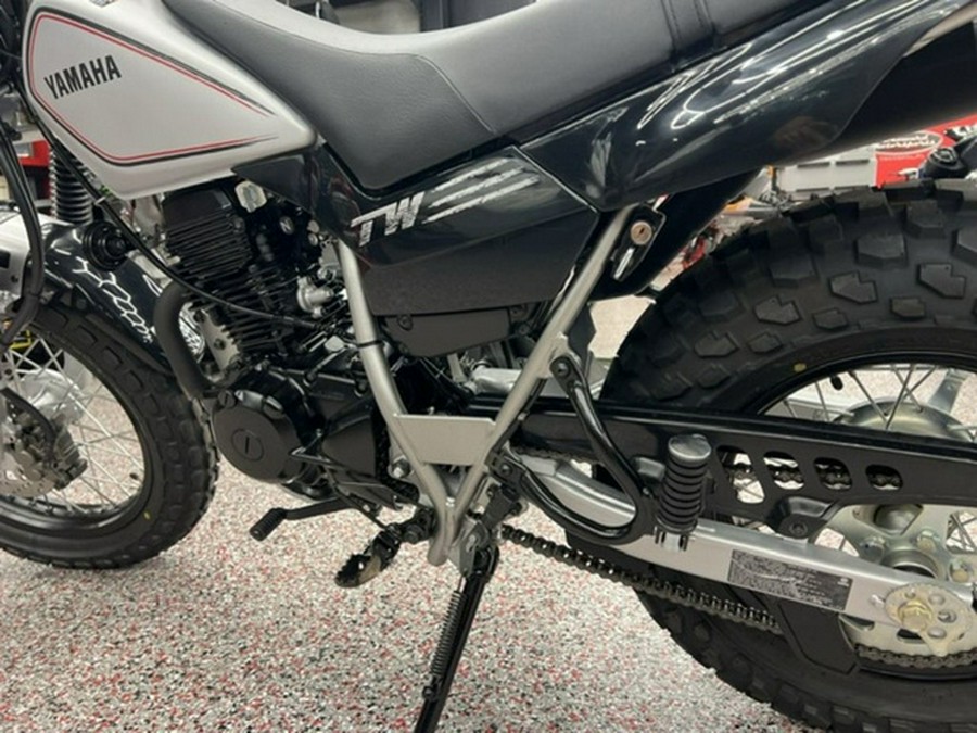 2027 Yamaha TW 200