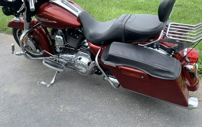 2009 Harley-Davidson® FLHX - Street Glide®