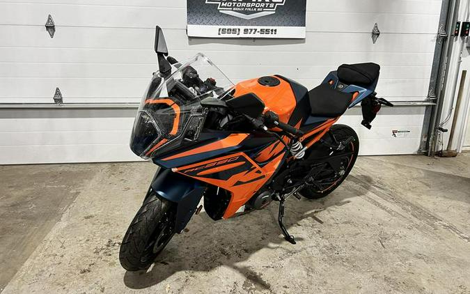 2022 KTM RC 390 Review [11 Fast Facts From the Street + Track]