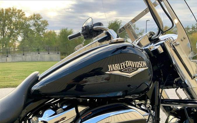 2017 Harley-Davidson® FLHR - Road King®