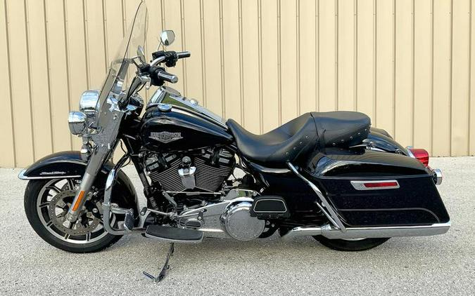 2017 Harley-Davidson® FLHR - Road King®