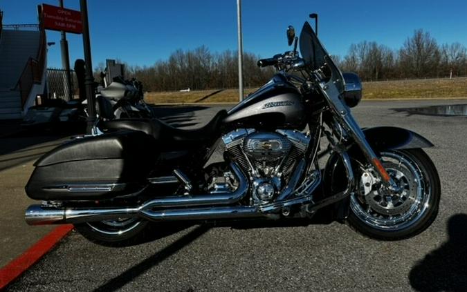 2008 Harley-Davidson Screamin’ Eagle Road King Black Diamond and Silver Dust with Ghost