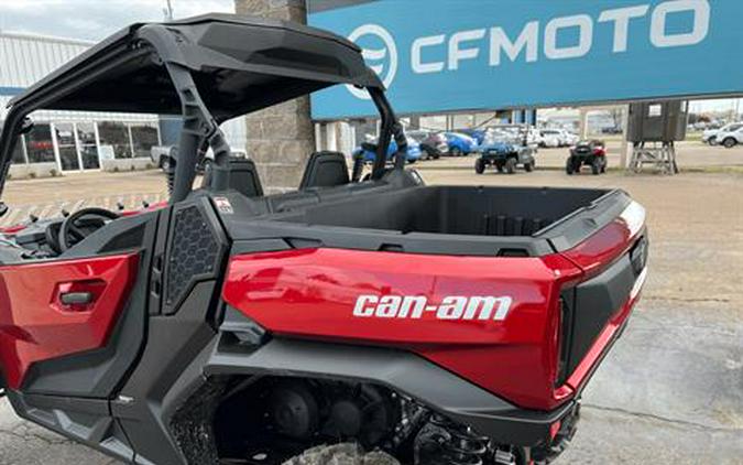 2024 Can-Am Commander XT 700