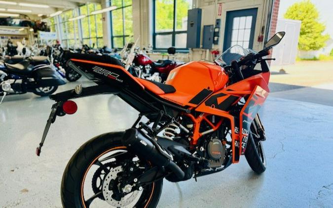 2023 KTM RC390