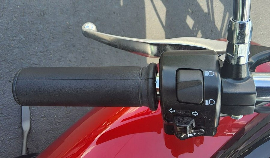 2025 Kawasaki Vulcan® 900 Custom