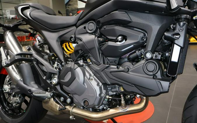 2025 Ducati Monster Dark Stealth