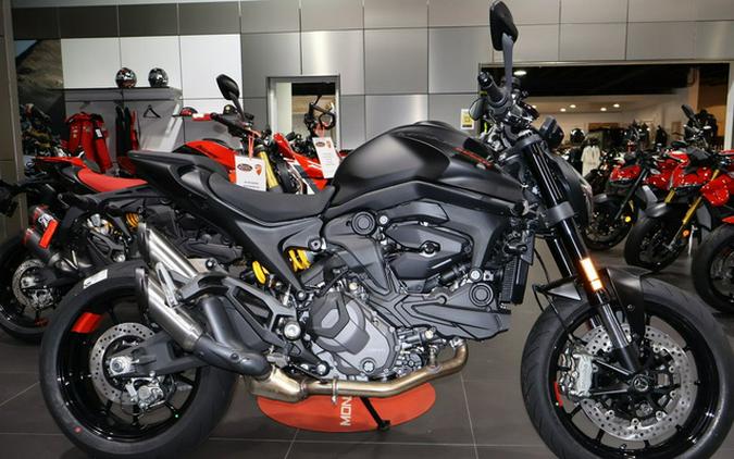 2025 Ducati Monster Dark Stealth