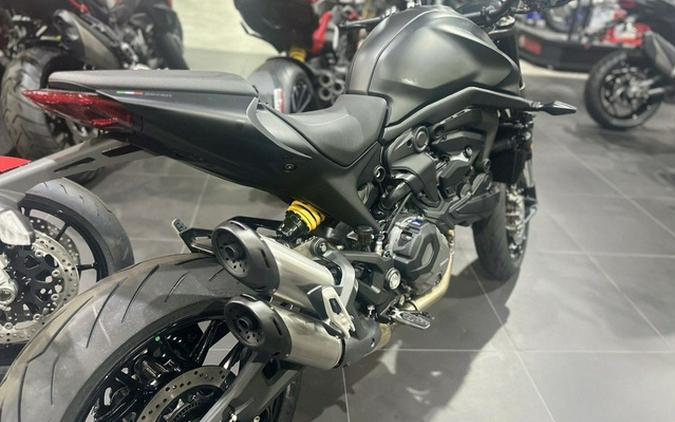 2025 Ducati Monster Dark Stealth