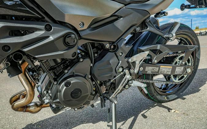 2025 KAWASAKI Z500 ABS