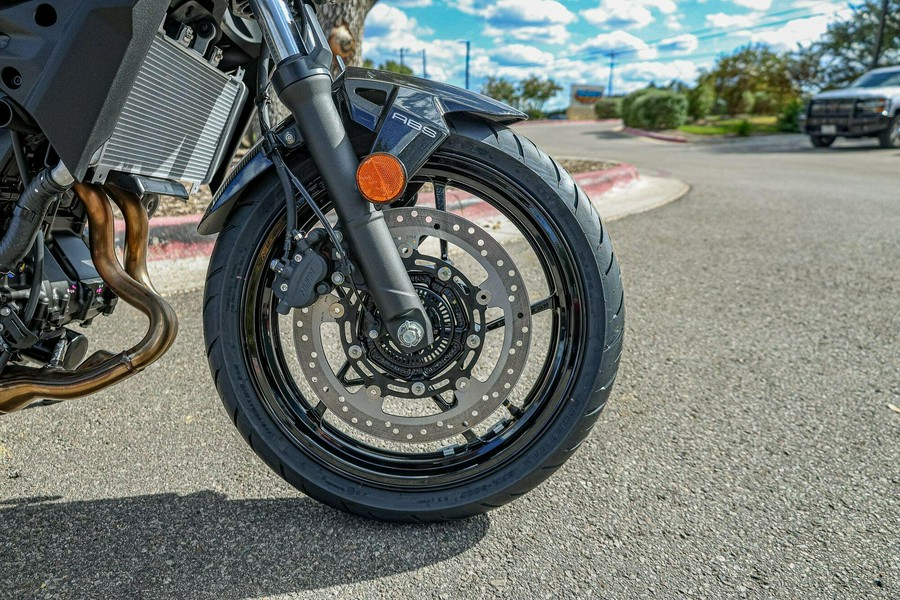 2025 KAWASAKI Z500 ABS