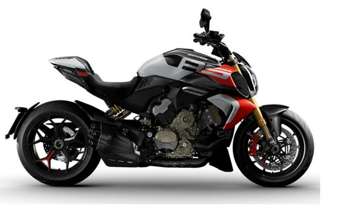 2026 Ducati Diavel V4 RS Livery