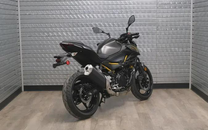 2026 KAWASAKI Z500 ABS