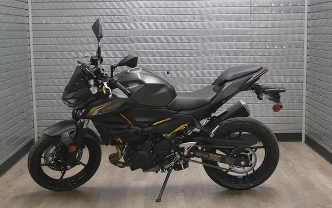 2026 KAWASAKI Z500 ABS