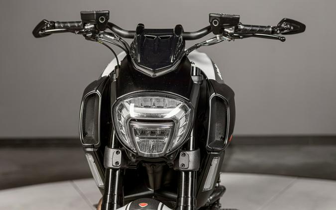 2015 Ducati Diavel
