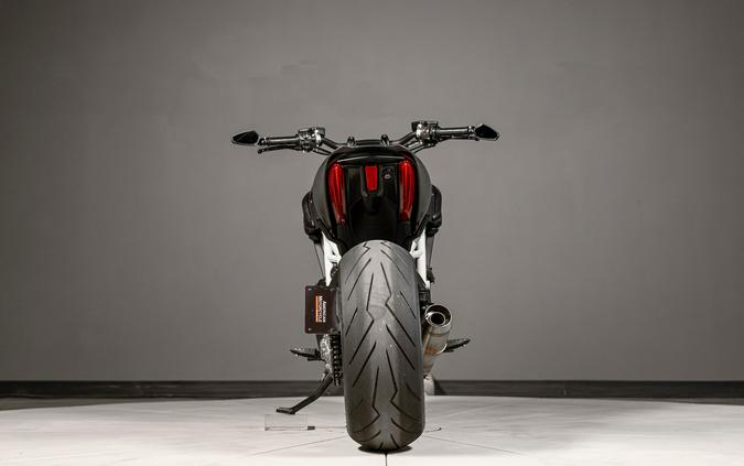 2015 Ducati Diavel