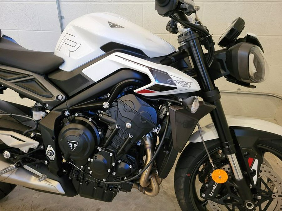 new 2024 Triumph Street Triple 765 R