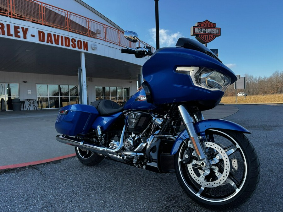 2025 Harley-Davidson Road Glide® Blue Burst