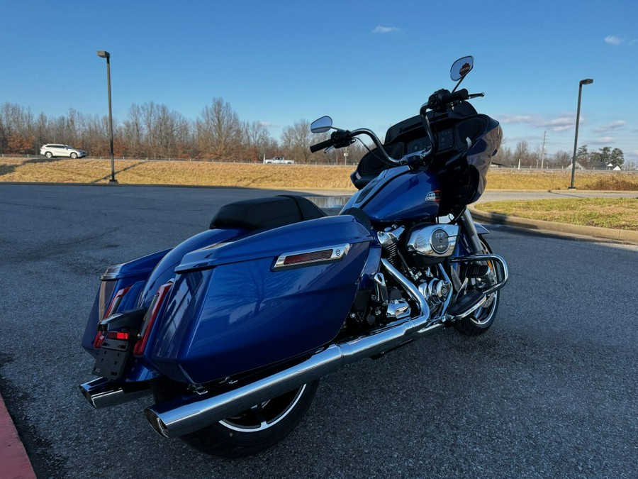 2025 Harley-Davidson Road Glide® Blue Burst