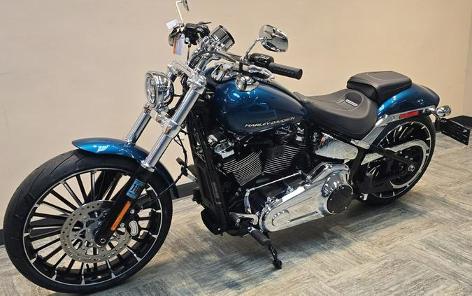 2026 Harley-Davidson® Breakout® Teal Thunder - Chrome FXBR