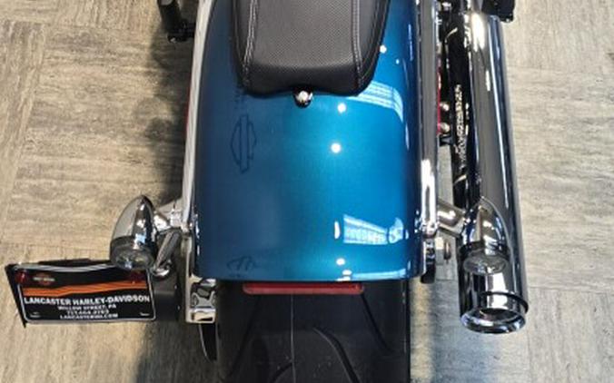 2026 Harley-Davidson® Breakout® Teal Thunder - Chrome FXBR