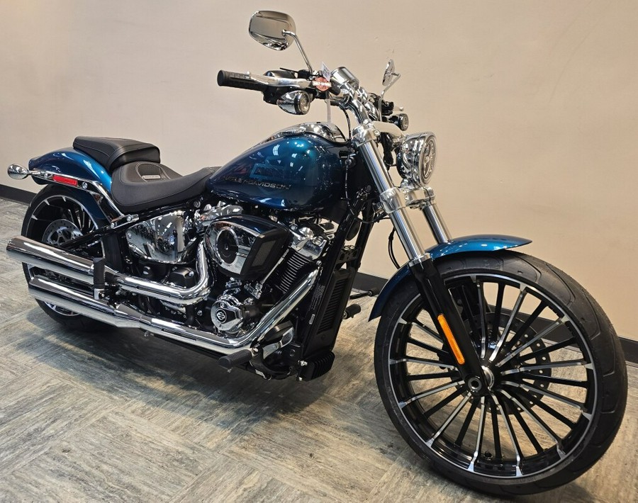 2026 Harley-Davidson® Breakout® Teal Thunder - Chrome FXBR