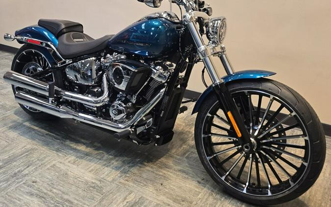 2026 Harley-Davidson® Breakout® Teal Thunder - Chrome FXBR