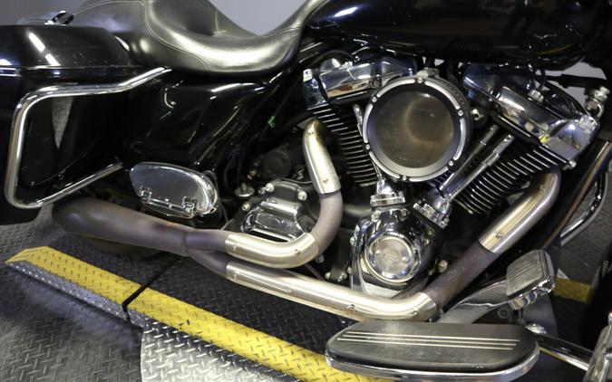 2017 Harley-Davidson Road Glide Special FLTRXS