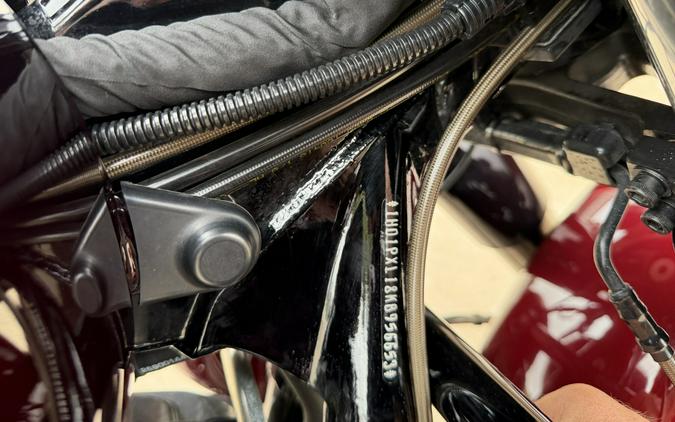 2019 Harley-Davidson® CVO™ Street Glide® Black Forest & Wineberry
