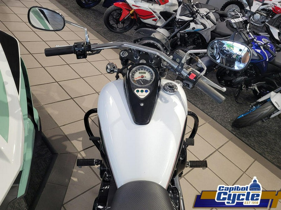 2016 Kawasaki Vulcan® 900 Custom