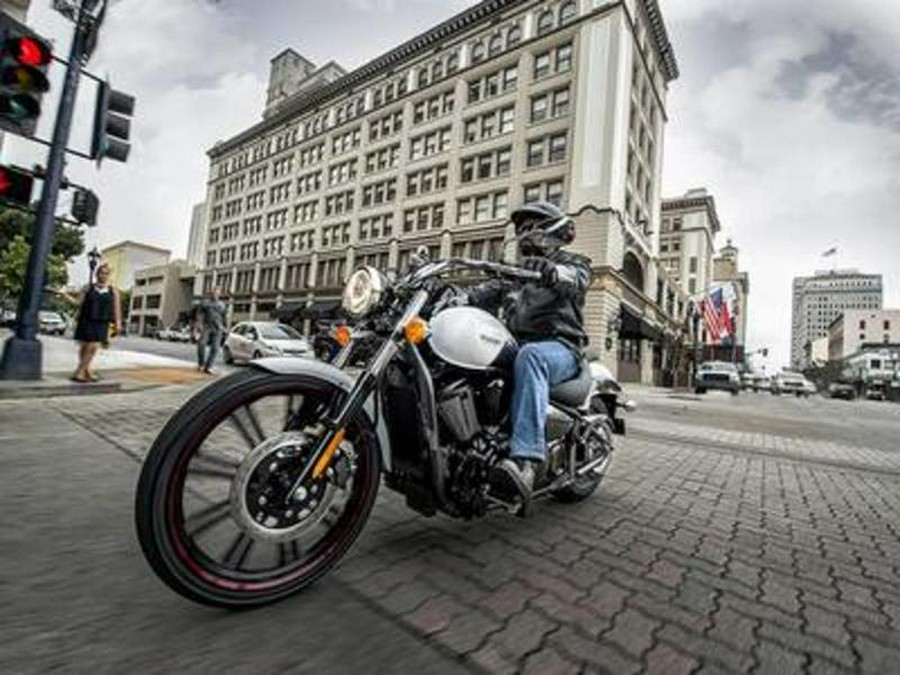 2016 Kawasaki Vulcan® 900 Custom