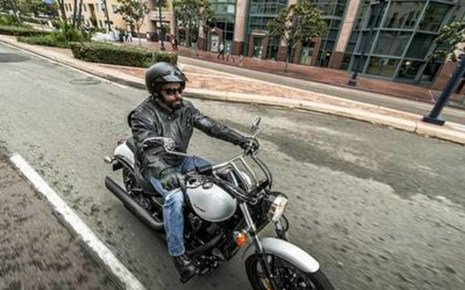 2016 Kawasaki Vulcan® 900 Custom