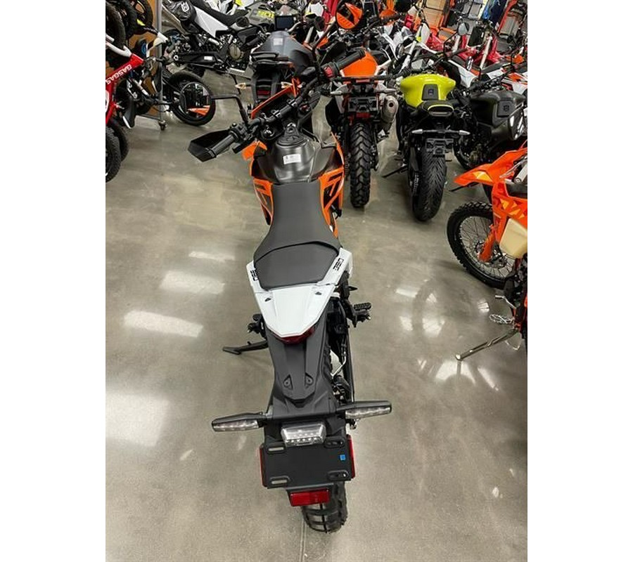 2026 KTM 390 Enduro R