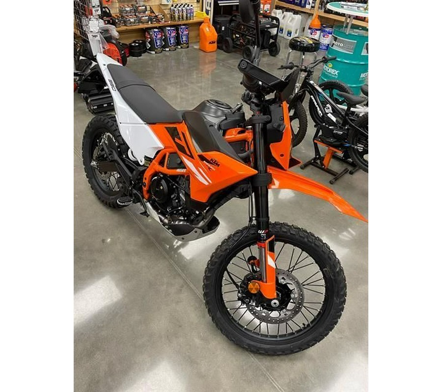 2026 KTM 390 Enduro R