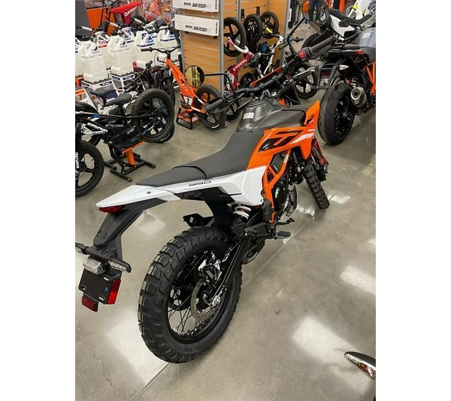 2026 KTM 390 Enduro R