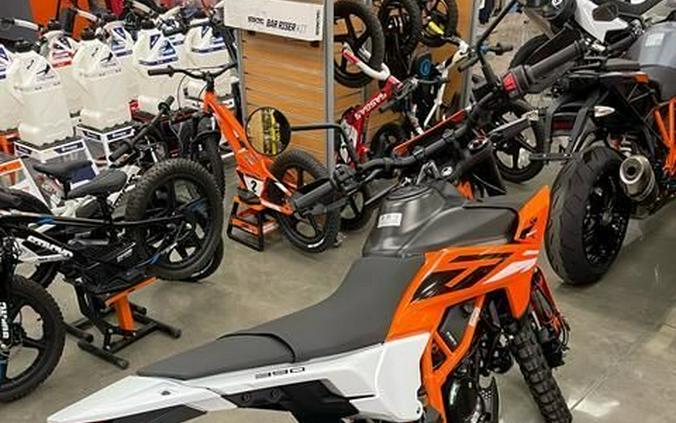 2026 KTM 390 Enduro R