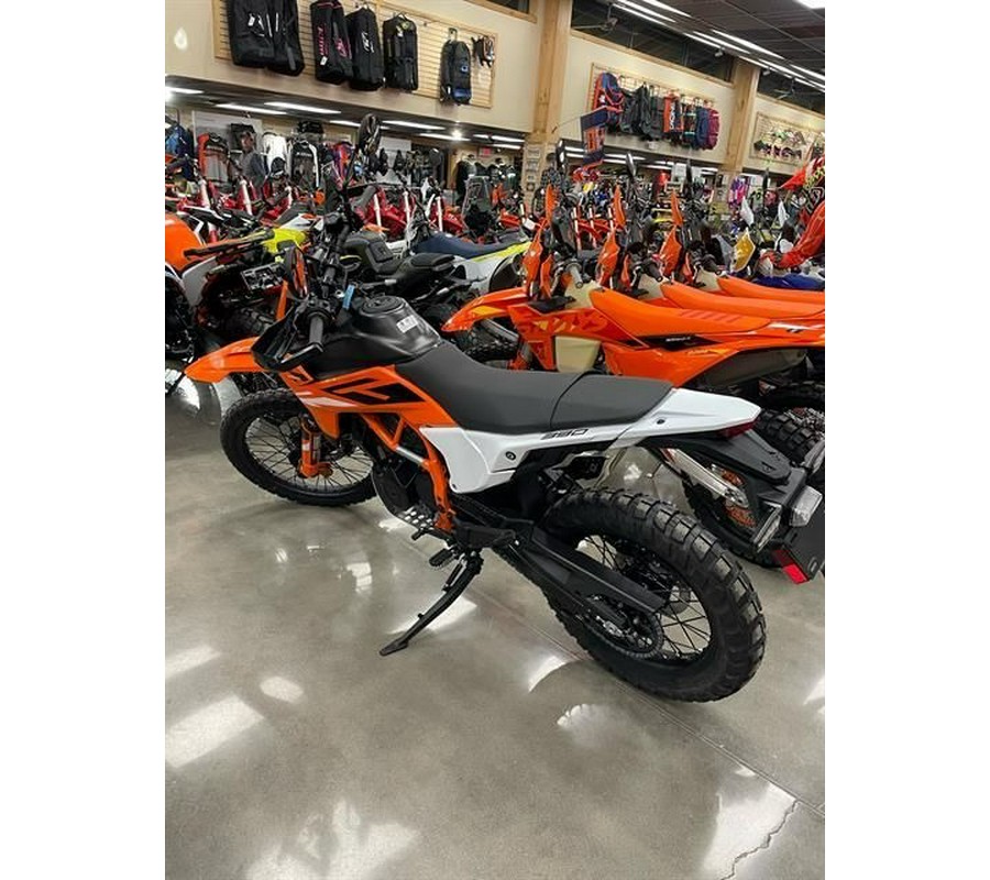 2026 KTM 390 Enduro R